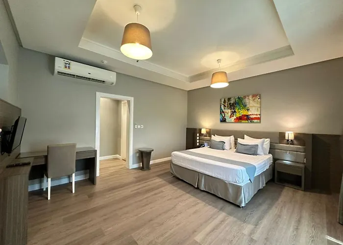 لورين للشقق المخدومة الكورنيش - اقتصادى - Loren Served Apartments Al Corniche - Economic